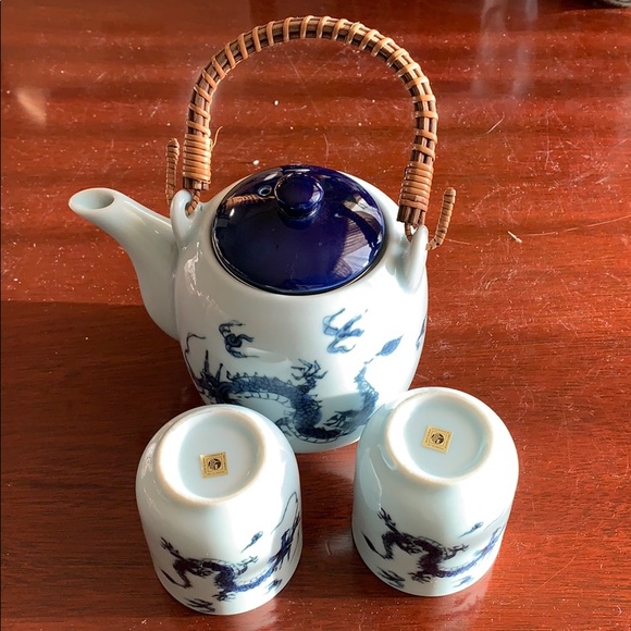Japanese Teapot Set - Picture 3 of 3